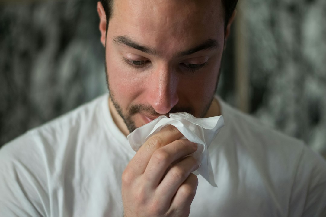 Wet Cough With Phlegm: Why It Won't Go Away and What Helps
